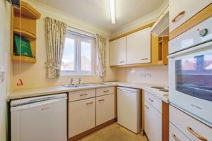 KITCHEN- click for photo gallery